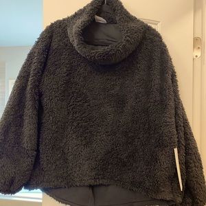 Lululemon Warm Restore Sherpa Pullover